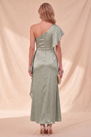 Laden Sie das Bild in den Galerie-Viewer, Staubiges Salbei Meerjungfrauen Satin Maxikleid mit Perlen