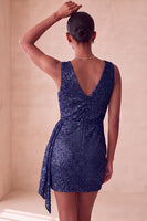 Laden Sie das Bild in den Galerie-Viewer, Glitzerndes Rosa Bodycon Rundhals Pailletten Gerafftes Kurzes Abendkleid mit Schärpe