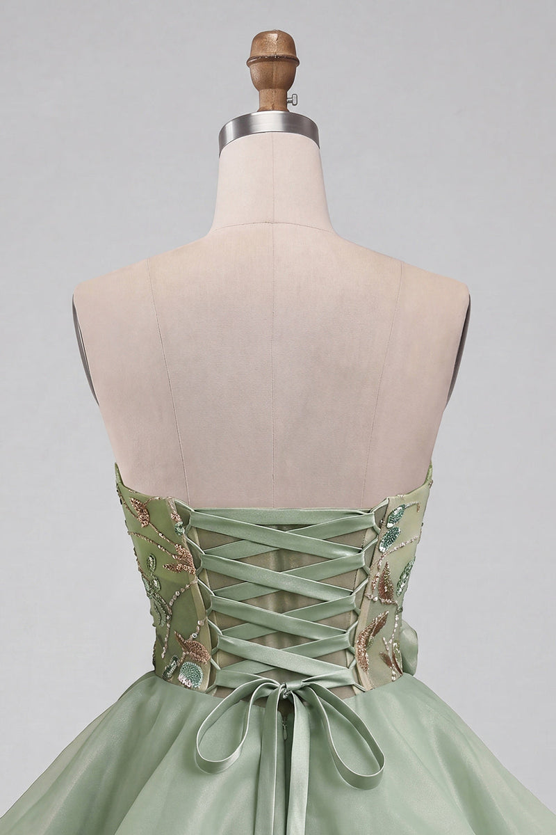 Laden Sie das Bild in den Galerie-Viewer, Staubiges Salbei Trägerloses A-Linie Korsett mit Schnürung hinten Pailletten Kurzes Abendkleid mit 3D-Blumen