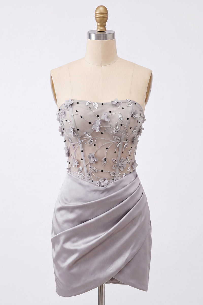Laden Sie das Bild in den Galerie-Viewer, Graues Trägerloses Florales Transparentes Korsett Gerafftes Satin Kurzes Abendkleid mit Schnürung