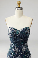Laden Sie das Bild in den Galerie-Viewer, Trägerloses Marineblaues Bodycon Pailletten Kurzes Abendkleid mit Federn