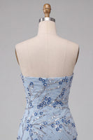 Laden Sie das Bild in den Galerie-Viewer, Trägerloses Blaues Pailletten Blumen Kurzes Abendkleid mit Fransen
