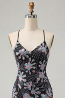 Laden Sie das Bild in den Galerie-Viewer, Schwarzes Bodycon Spaghettiträger Pailletten Blumen Kurzes Abendkleid mit Schlitz