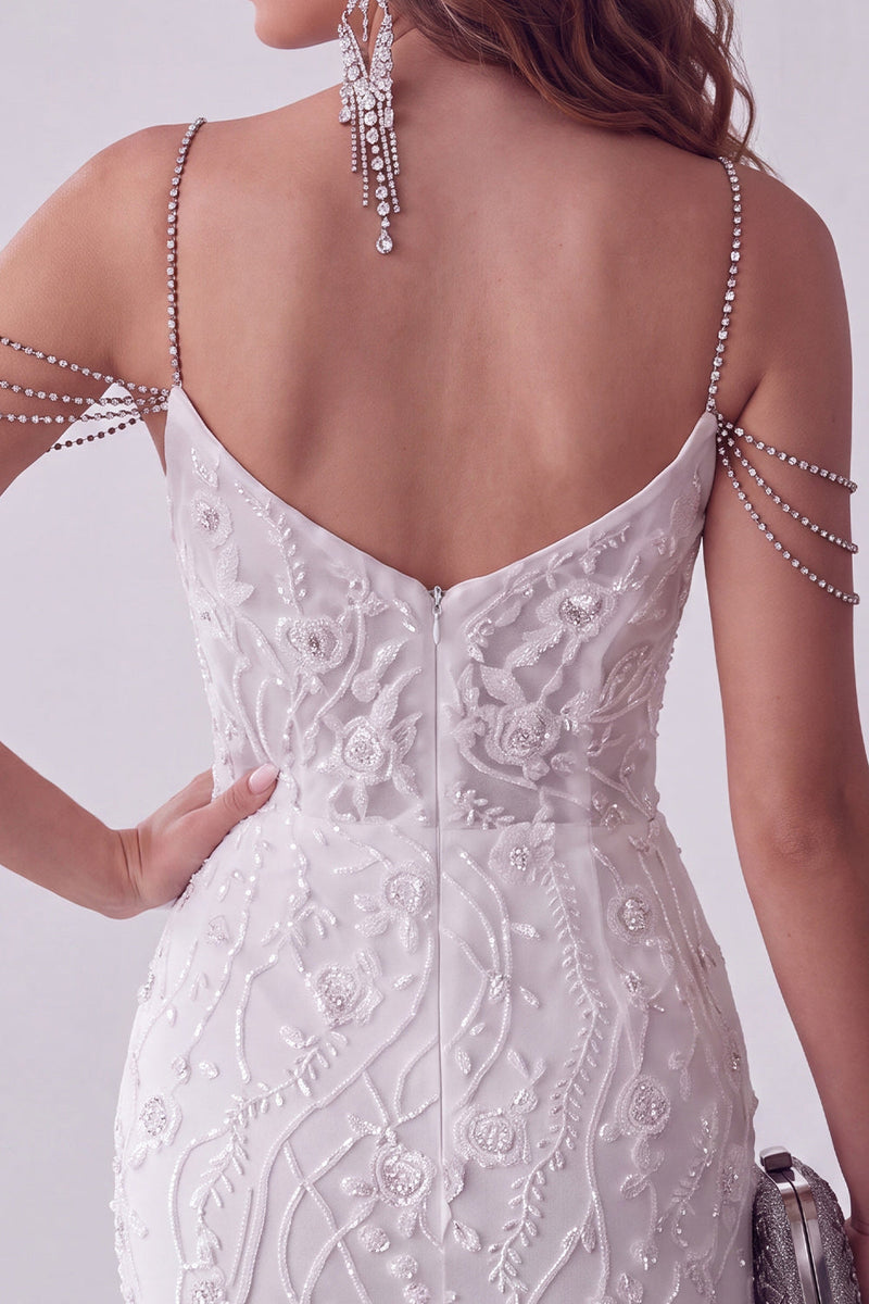 Laden Sie das Bild in den Galerie-Viewer, Weißes Schulterfreies Perlenbesetztes Bodycon Kurzes Abendkleid mit Strasssteinen