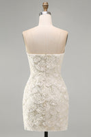 Laden Sie das Bild in den Galerie-Viewer, Ivory Sweetheart Bodycon Kurzes Abendkleid mit Pailletten