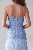 Laden Sie das Bild in den Galerie-Viewer, Blaues A-Linie Trägerloses 3D-Blumensaum Plissiertes Festkleid mit Strasssteinen