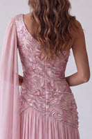Laden Sie das Bild in den Galerie-Viewer, Rosa Gerafftes Einschulteriges Festkleid mit Seitenumhang