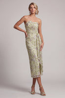Laden Sie das Bild in den Galerie-Viewer, Staubiger Salbei, trägerloser Bodycon, geraffte Pailletten, florales Mutter-der-der-Braut-Kleid mit Schärpe