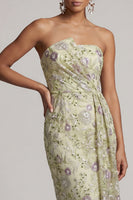 Laden Sie das Bild in den Galerie-Viewer, Staubiger Salbei, trägerloser Bodycon, geraffte Pailletten, florales Mutter-der-der-Braut-Kleid mit Schärpe