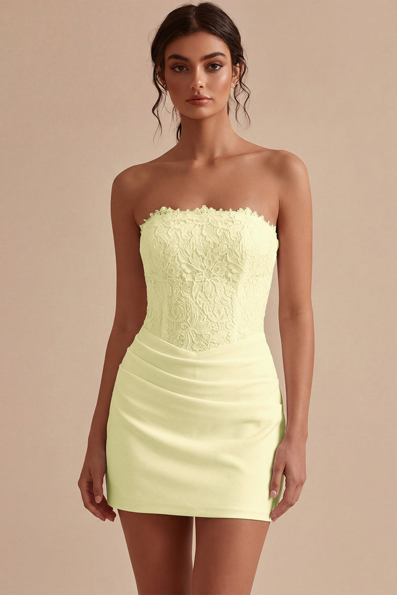Laden Sie das Bild in den Galerie-Viewer, Trägerloses Weißes Bodycon Mini Standesamt Kleid mit Spitze