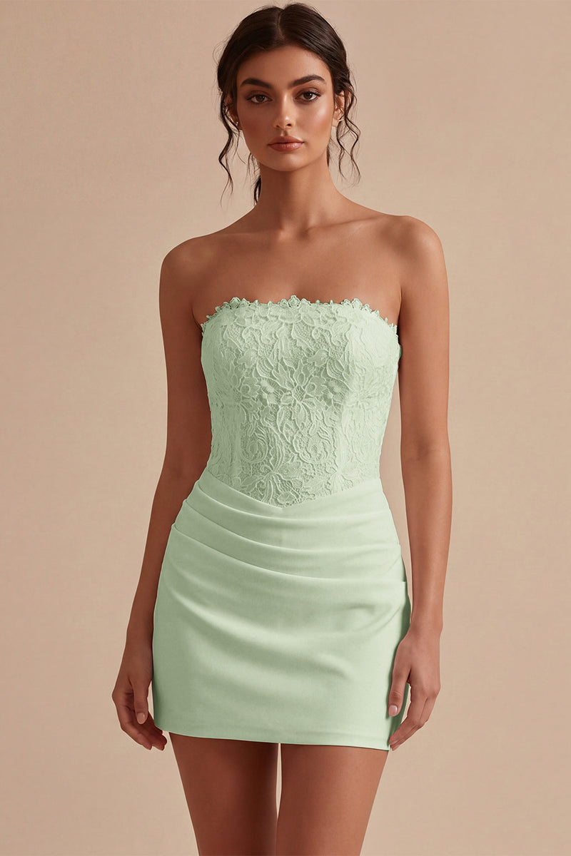 Laden Sie das Bild in den Galerie-Viewer, Trägerloses Weißes Bodycon Mini Standesamt Kleid mit Spitze