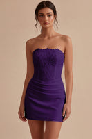 Laden Sie das Bild in den Galerie-Viewer, Trägerloses Weißes Bodycon Mini Standesamt Kleid mit Spitze