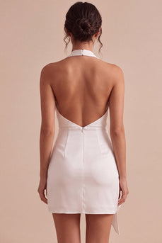 Halter Bodycon Gerafftes Rückenloses Kleines weißes Kleid