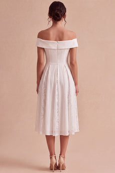 Off-the-shoulder Weißes A-Linie Midi Standesamt Kleid mit Spitze