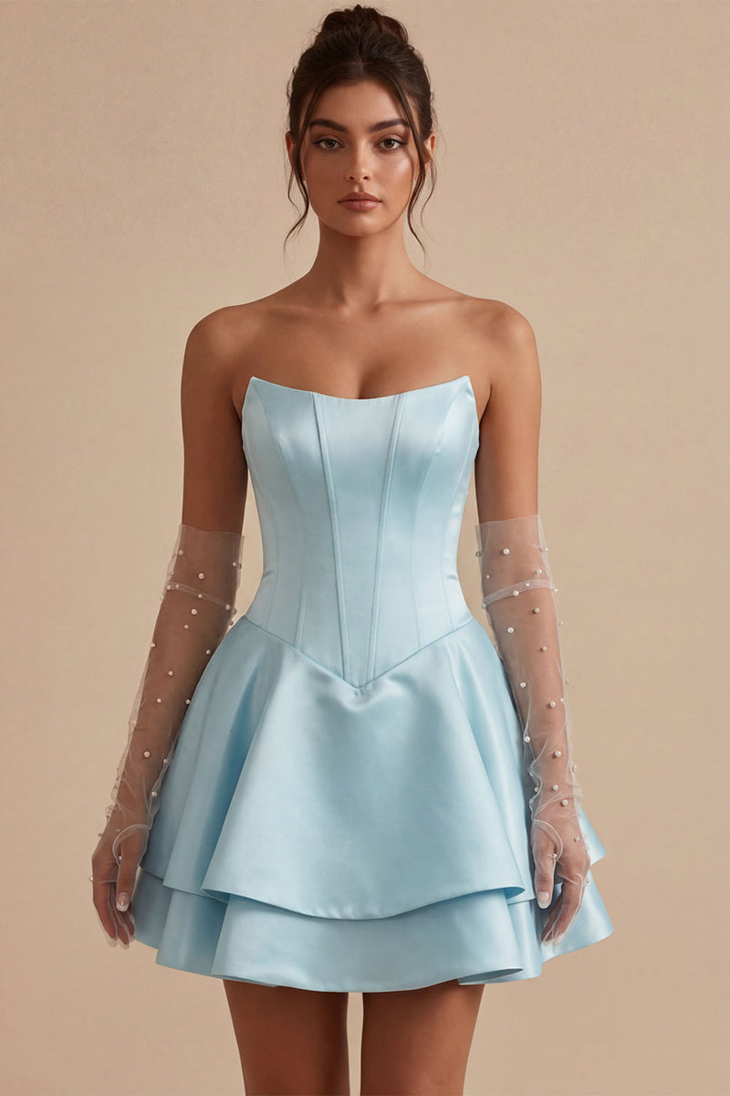 Laden Sie das Bild in den Galerie-Viewer, Trägerloses blaues baskisches Taillen-A-Linie gestuftes, gerüschendes Korsett-Satin-Homecoming-Kleid