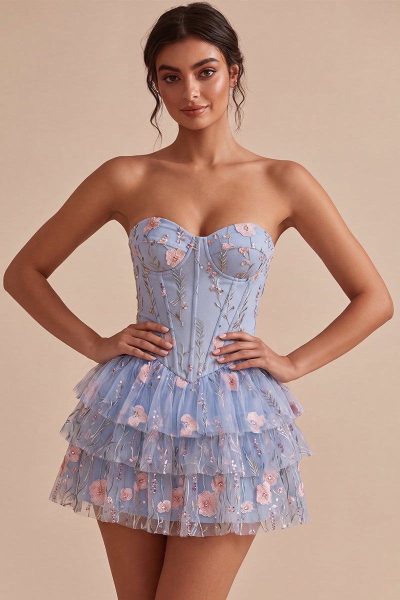 Laden Sie das Bild in den Galerie-Viewer, Blaues A-Linien-Trägerloses Korsett, floral-gestufte, rüschige baskische Taille-Homecoming-Kleid