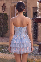 Laden Sie das Bild in den Galerie-Viewer, Blaues A-Linien-Trägerloses Korsett, floral-gestufte, rüschige baskische Taille-Homecoming-Kleid