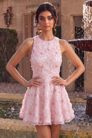 Laden Sie das Bild in den Galerie-Viewer, Rosa A-Linie geblümtes Rundhals-Perlenkleid mit Rüschen Homecoming-Kleid und Perlenbesatz