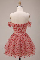 Laden Sie das Bild in den Galerie-Viewer, Off-the-shoulder rotes A-Linien-Pailletten-Korsett mit Stufen und Rüschen-Homecoming-Kleid