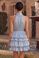 Laden Sie das Bild in den Galerie-Viewer, Blaues Neckholder-Halsausschnitt A-Linien gestuftes, gerüschendes kurzes Homecoming-Kleid mit Bubble-Saum