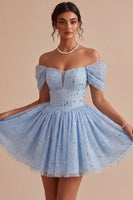 Laden Sie das Bild in den Galerie-Viewer, Schulterloses Blaues Gerüschendes Korsett Kurzes Abendkleid mit Perlenmuster