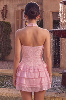 Laden Sie das Bild in den Galerie-Viewer, Rosa Neckholder Bodycon Gestuftes Gerüschtes Blumen Perlen Kurzes Abendkleid