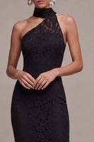 Laden Sie das Bild in den Galerie-Viewer, Neckholderhals Schwarzes Meerjungfrauenlanges Festkleid mit Spitze