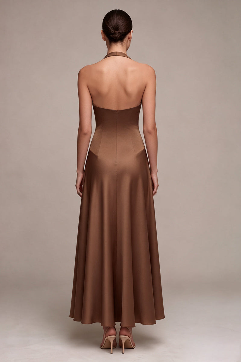 Laden Sie das Bild in den Galerie-Viewer, Satin Kaffee Neckholderhals Rückenloses A-Linie langes Festkleid
