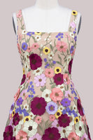 Laden Sie das Bild in den Galerie-Viewer, A-Linie Quadrathals Rosa Kurzes Abendkleid mit Applikationen
