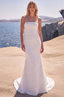 Laden Sie das Bild in den Galerie-Viewer, Meerjungfrauen Trägerloses Weißes Perlen Langes Hochzeitskleid mit Schleife
