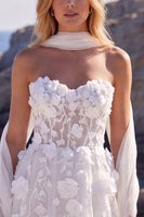 Laden Sie das Bild in den Galerie-Viewer, Weißes Tüll A-Linie Blumen Korsett Sweetheart Langes Hochzeitskleid mit Applikationen
