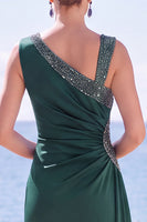 Laden Sie das Bild in den Galerie-Viewer, Dunkelgrünes Perlenbesetztes Asymmetrisches Meerjungfrauen Abendkleid