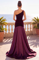 Laden Sie das Bild in den Galerie-Viewer, Burgunderrotes einschulterfarbenes Meerjungfrauen-Maxikleid mit Faltenfalten