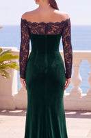 Laden Sie das Bild in den Galerie-Viewer, Burgunderrotes Schulterloses Spitzen Samt Langarm Meerjungfrauen Langes Festkleid