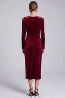 Laden Sie das Bild in den Galerie-Viewer, Bordeaux Samt Midi‑Kleid mit asymmetrischem Ausschnitt