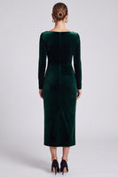 Laden Sie das Bild in den Galerie-Viewer, Dunkelgrünes Samt Midi‑Kleid mit Quadratausschnitt und Blumenapplikation