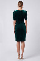 Laden Sie das Bild in den Galerie-Viewer, Dunkelgrünes Strassbesatz Samt‑Kleid mit Quadrat‑Ausschnitt und Schleife