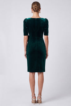 Dunkelgrünes Strassbesatz Samt‑Kleid mit Quadrat‑Ausschnitt und Schleife