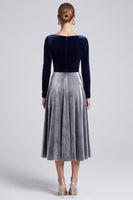 Laden Sie das Bild in den Galerie-Viewer, Zweifarbiges Samt‑Midi‑Kleid mit Langarm und Bootsausschnitt