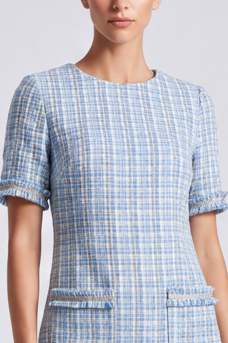 Laden Sie das Bild in den Galerie-Viewer, Hellblaues Kariertes Tweed‑Kleid mit Kurzärmeln