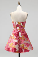 Laden Sie das Bild in den Galerie-Viewer, Rosa Geblümtes Korsett A-Linie Trägerloses Kurzes Abendkleid mit Schlitz