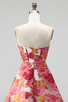 Laden Sie das Bild in den Galerie-Viewer, Rosa Geblümtes Korsett A-Linie Trägerloses Kurzes Abendkleid mit Schlitz