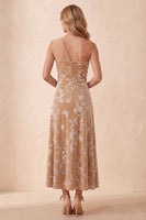 Laden Sie das Bild in den Galerie-Viewer, Einschulter-Champagner-A-Line Samtenkleid für lange Hochzeitsgäste