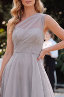 Laden Sie das Bild in den Galerie-Viewer, Graues Einschulter-A-Linien-Organza Langes Mutter-der-Braut-Kleid