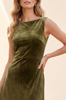 Laden Sie das Bild in den Galerie-Viewer, Olive Velvet A-Line Bateau Langzeitskleid mit Spitze