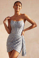 Laden Sie das Bild in den Galerie-Viewer, Graublaues Korsett Bodycon Trägerloses Gerafftes Kurzes Abendkleid mit Seitenschnecke