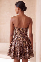 Laden Sie das Bild in den Galerie-Viewer, Glam Leopard Pailletten Trägerloses Fit &amp; Flare Mini Abendkleid