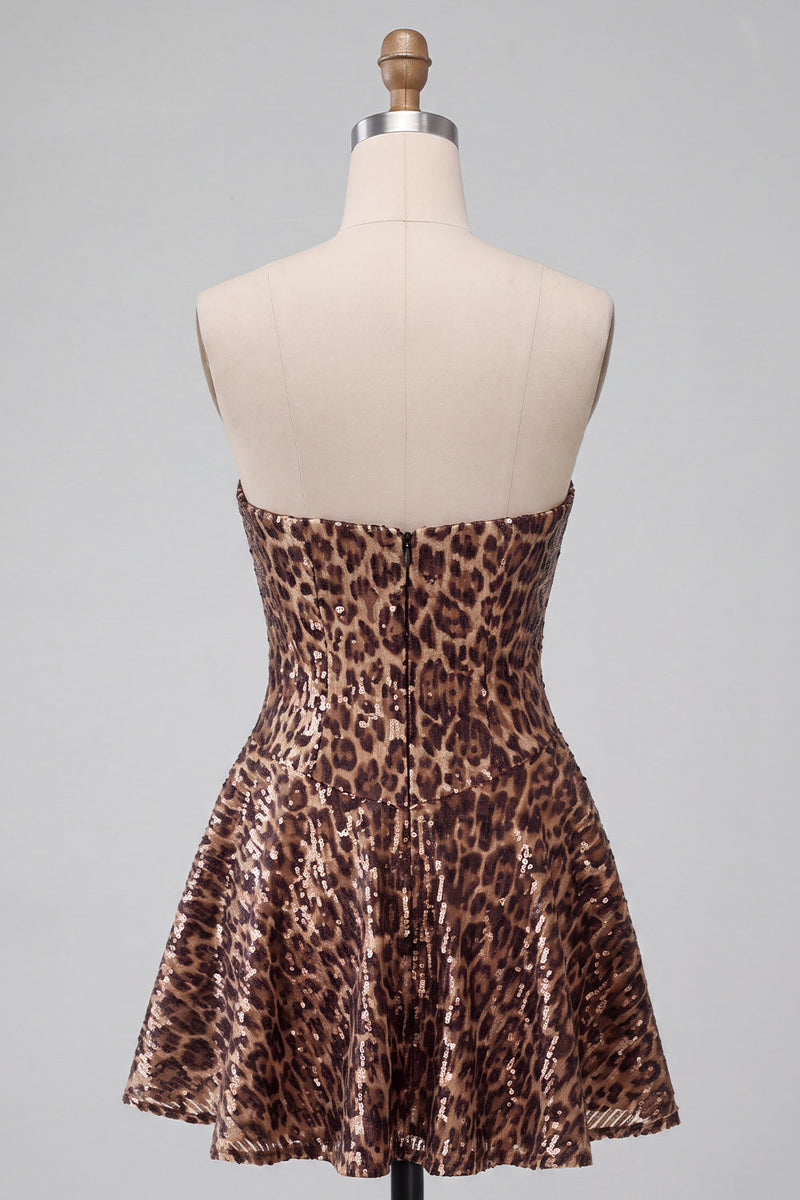 Laden Sie das Bild in den Galerie-Viewer, Glam Leopard Pailletten Trägerloses Fit &amp; Flare Mini Abendkleid