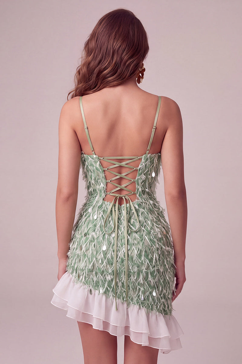 Laden Sie das Bild in den Galerie-Viewer, Grünes Bodycon Pailletten Fransen Kurzes Abendkleid und asymmetrischem Rüschensaum