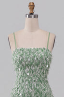 Laden Sie das Bild in den Galerie-Viewer, Grünes Bodycon Pailletten Fransen Kurzes Abendkleid und asymmetrischem Rüschensaum